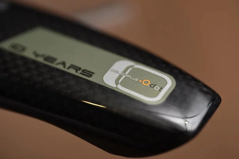 ColorPlus Carbon Saddle