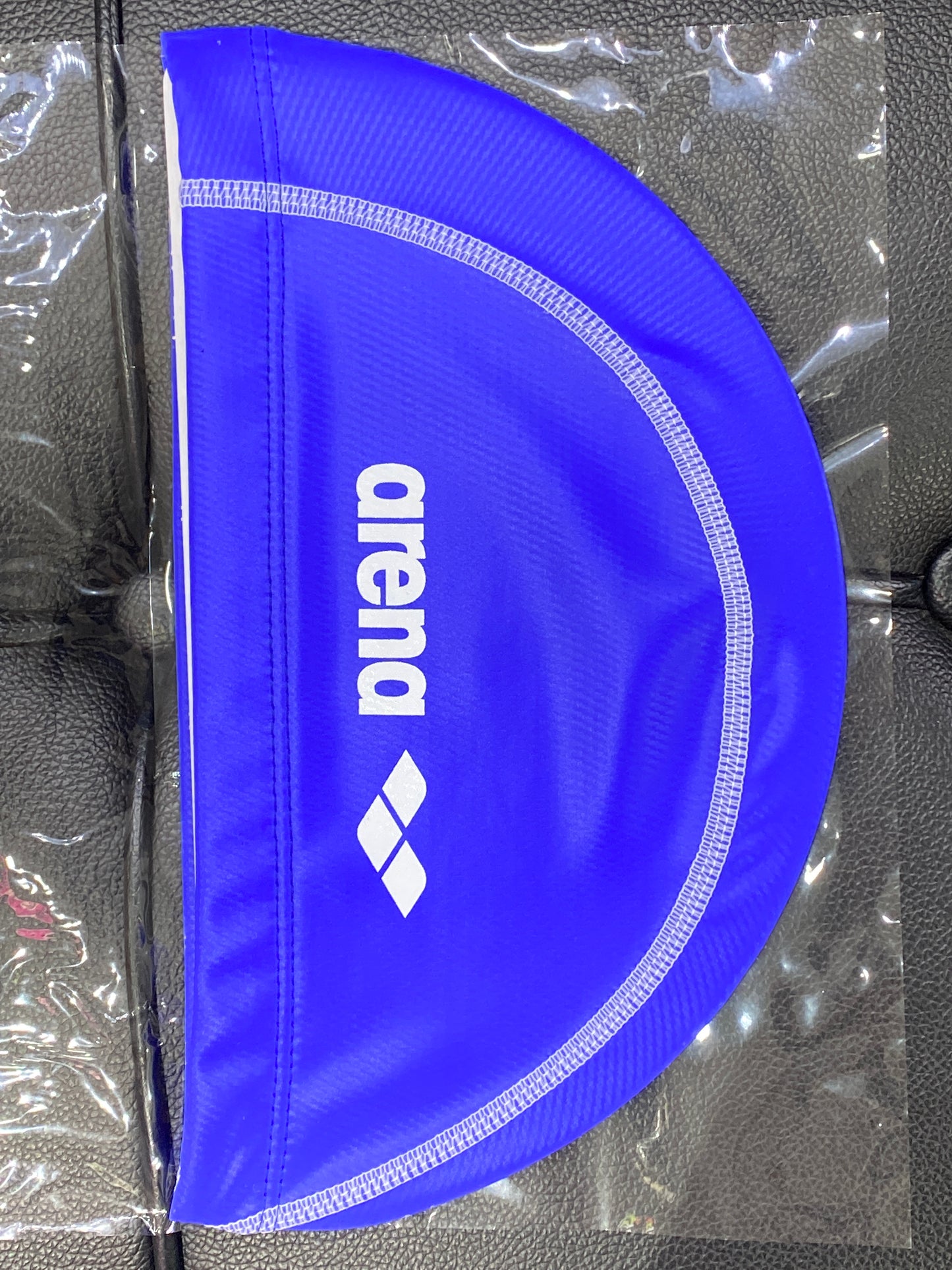 Arena Lr U Contrast Stitch 2 Way Silicon Cap