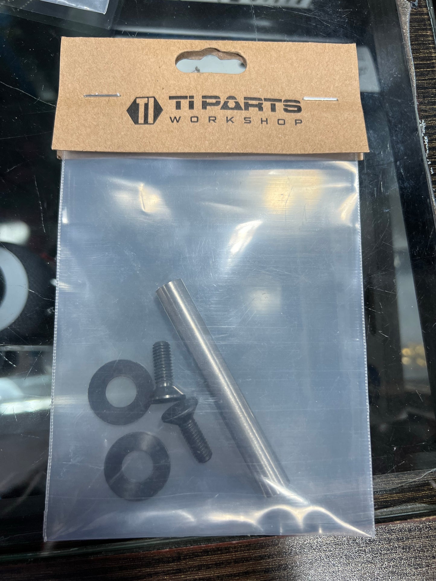 Ti Parts Rear Hinge Ti Bush and Spindle