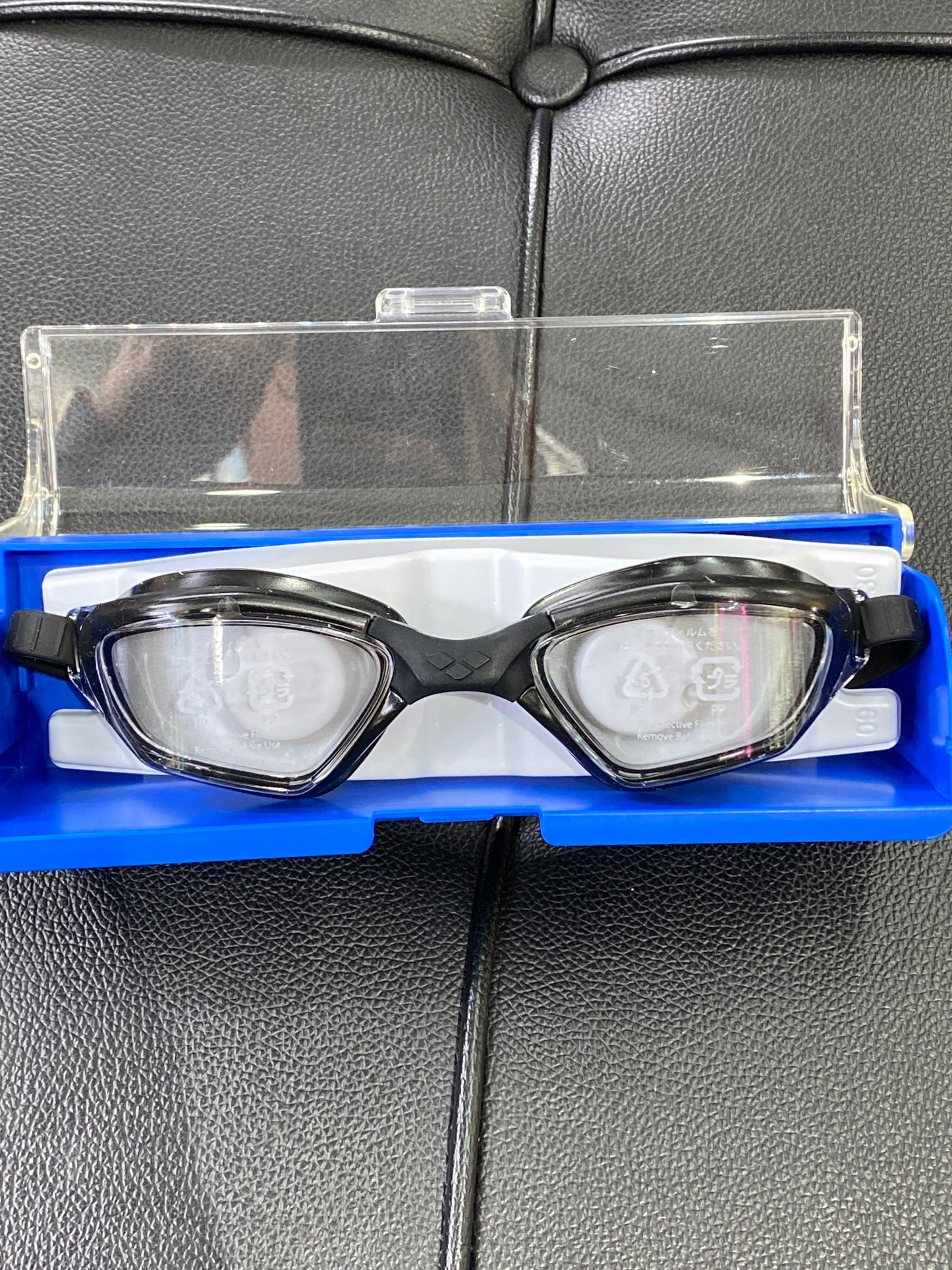 Arena Lr Jpn Photochromic Wide View Goggle