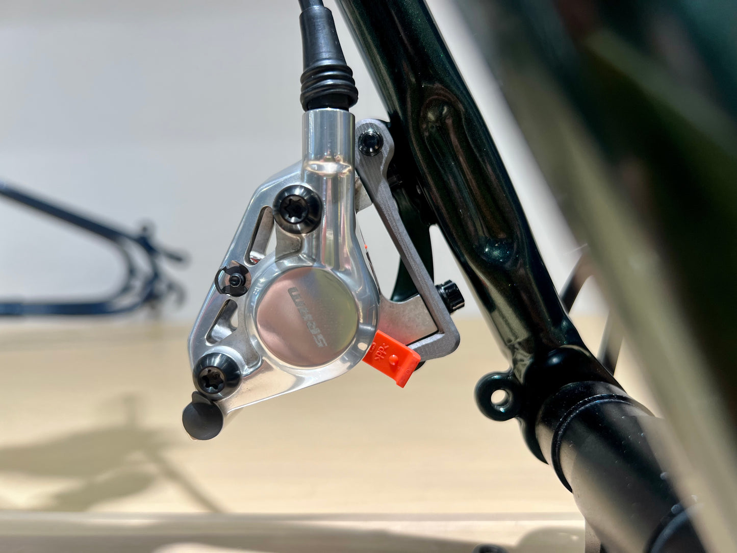 IS to Flat Mount Disc Brake Adapter