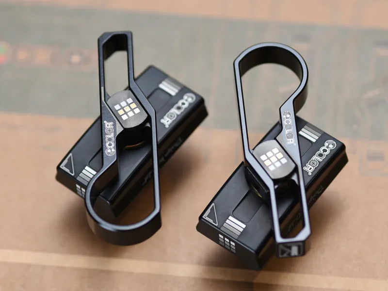 ColorPlus T-line Hinge Clamp Set