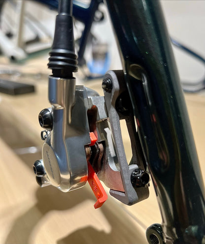 IS to Flat Mount Disc Brake Adapter