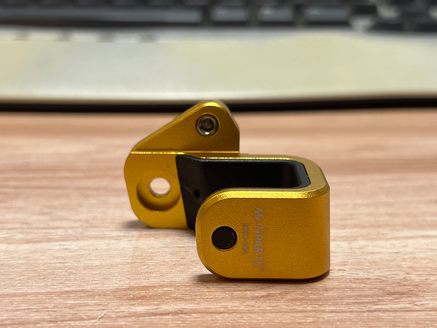 Mr Tiparts Hook 16” inch (349)