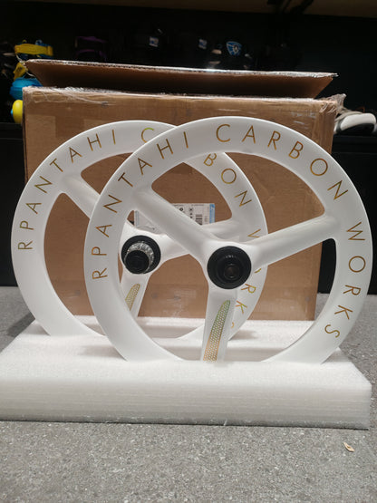 Rpantahi Carbon Wheel Three