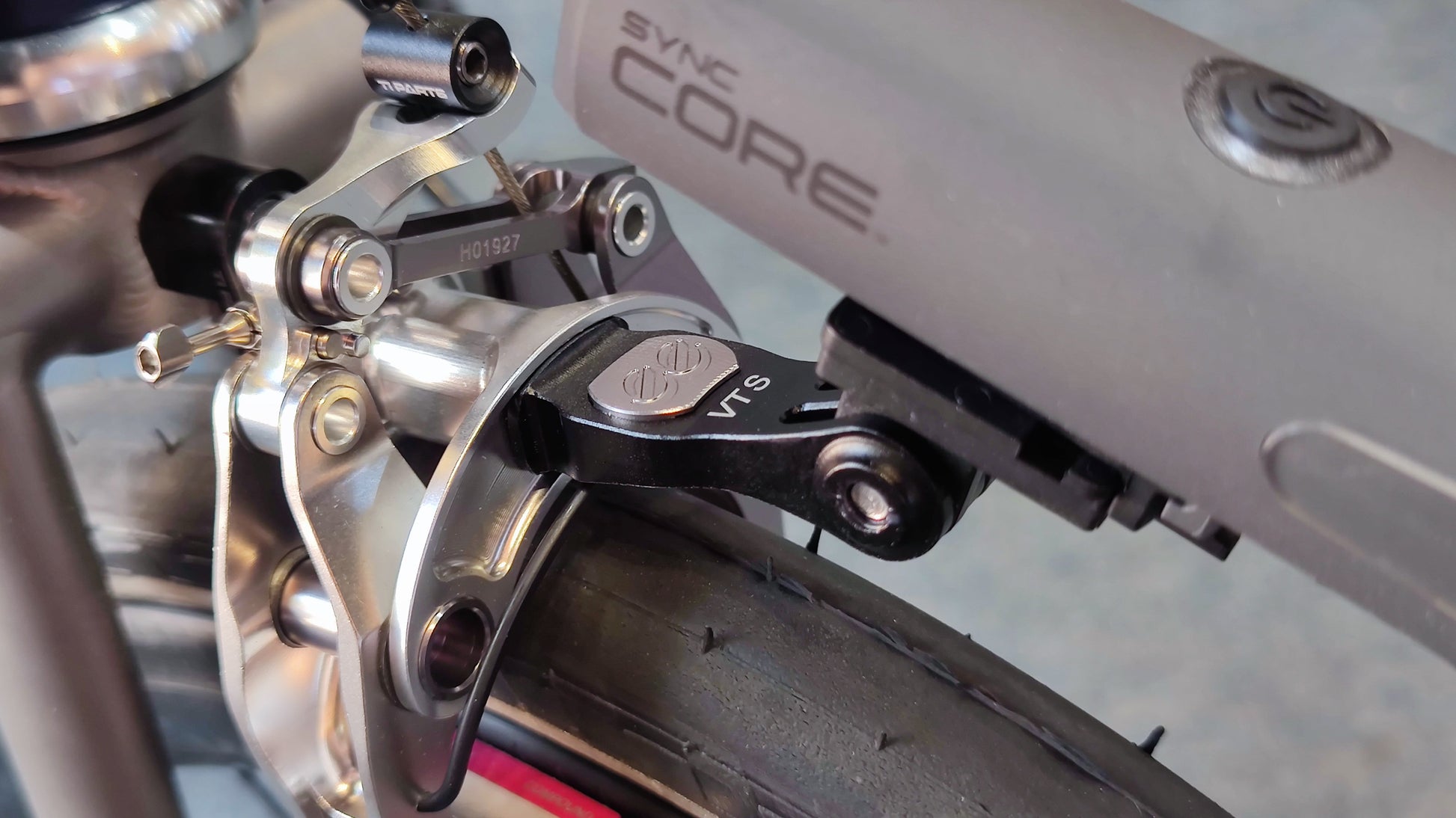 VTS eebrake Light Mount – Victosports - Main Image